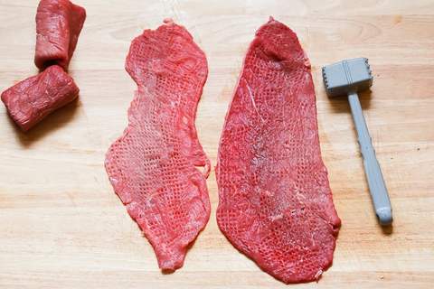 Rouladen Fleisch klopfen