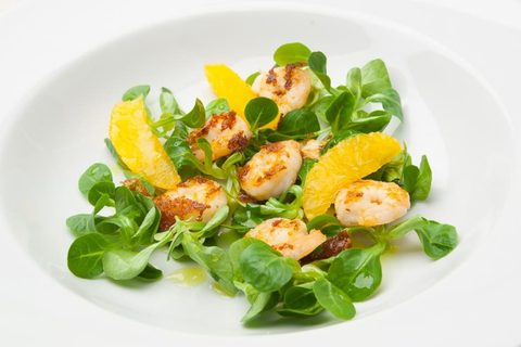 Salat mit Garnelen